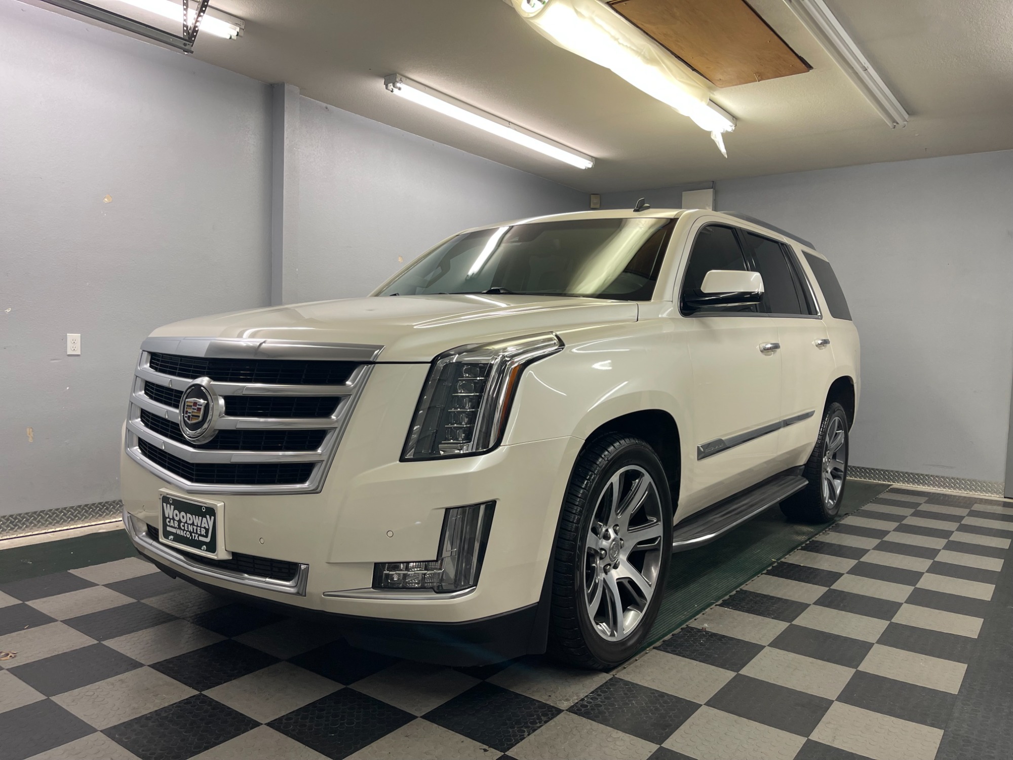 photo of 2015 Cadillac Escalade Luxury Loaded Extra Clean!!!