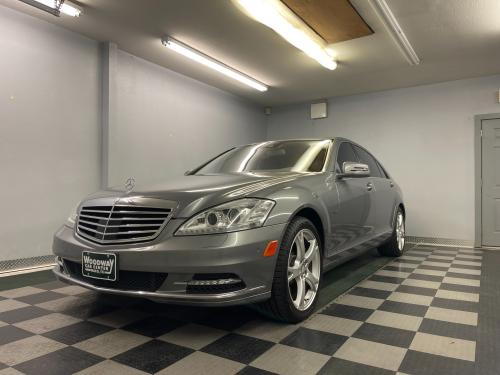 2012 Mercedes-Benz CLS-Class CLS550 Loaded Extra Clean!!!