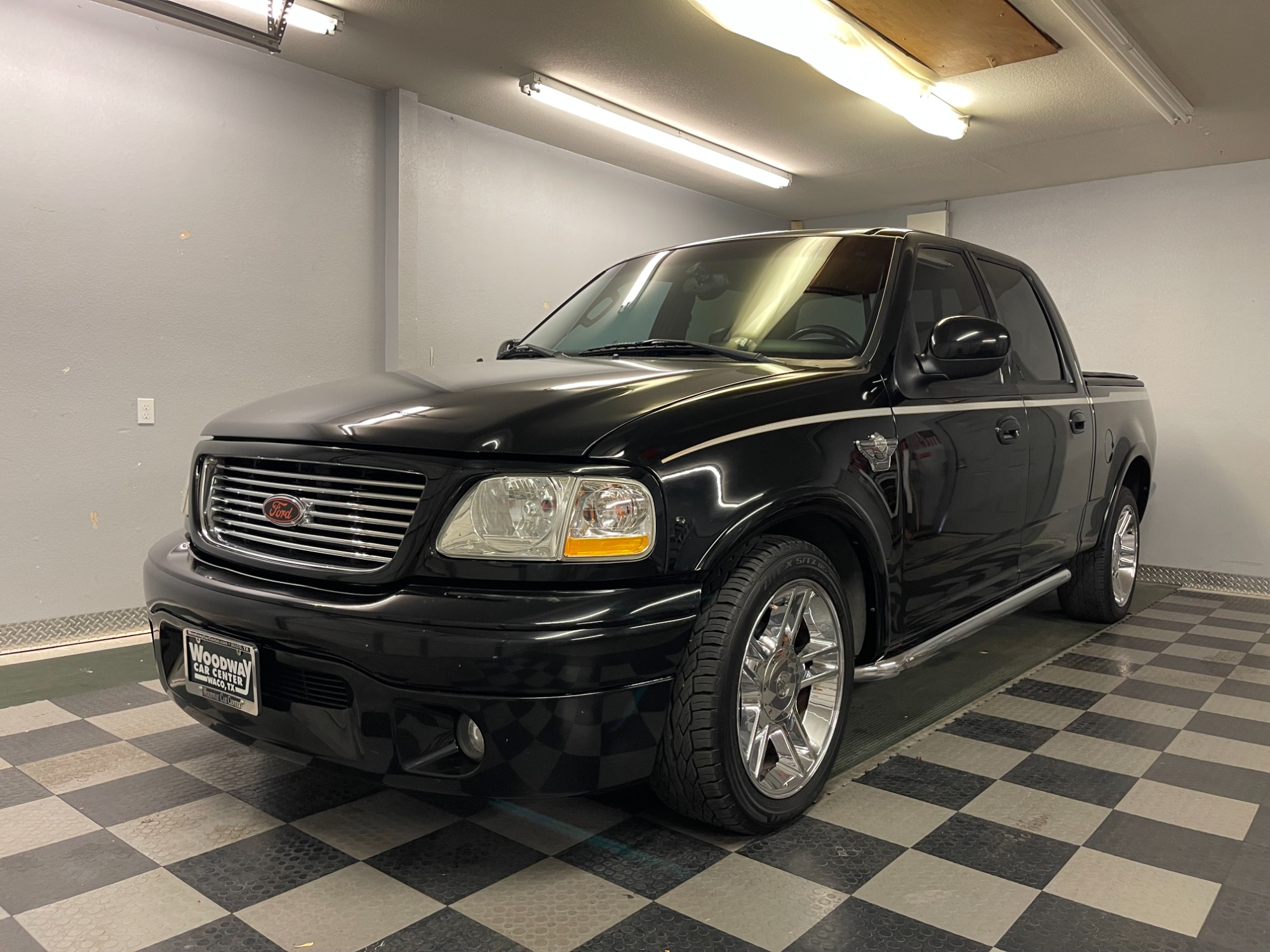 photo of 2003 Ford F-150 Harley-Davidson 5.4L V8 SuperCharger SuperCrew Extra Clean Rare Find!!!