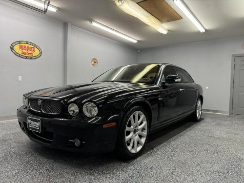 2008 Jaguar XJ-Series XJ8L Extra Clean!!!