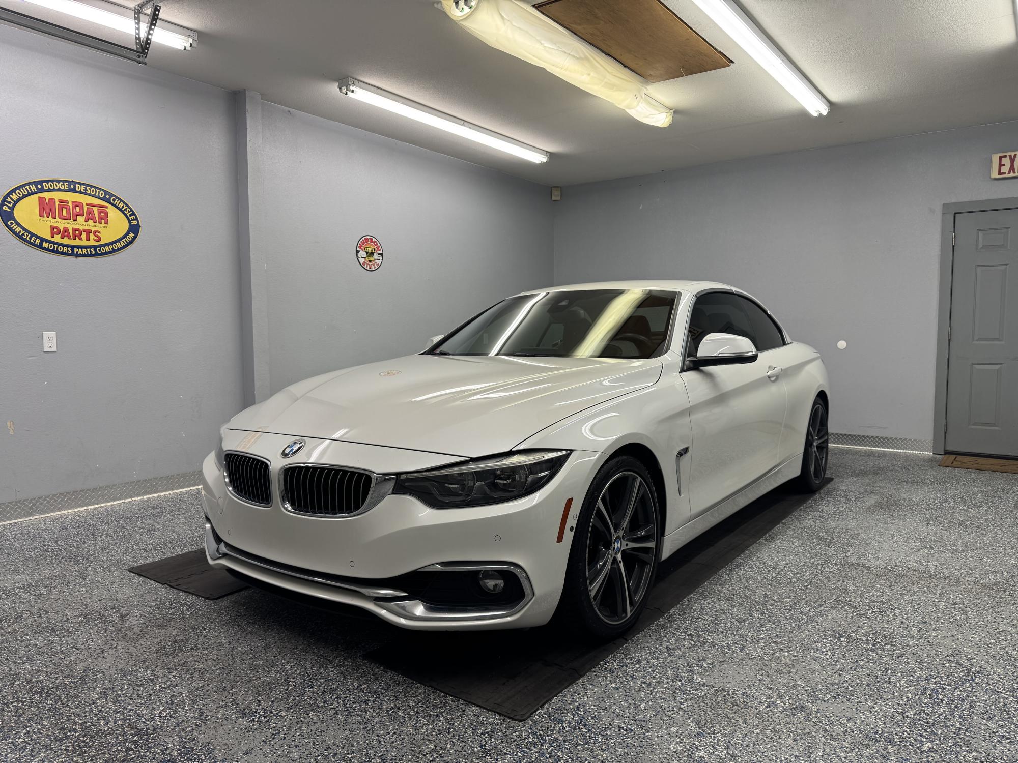 photo of 2018 BMW 4-Series 440i Hardtop Convertible Beautiful Loaded Extra Clean!!!