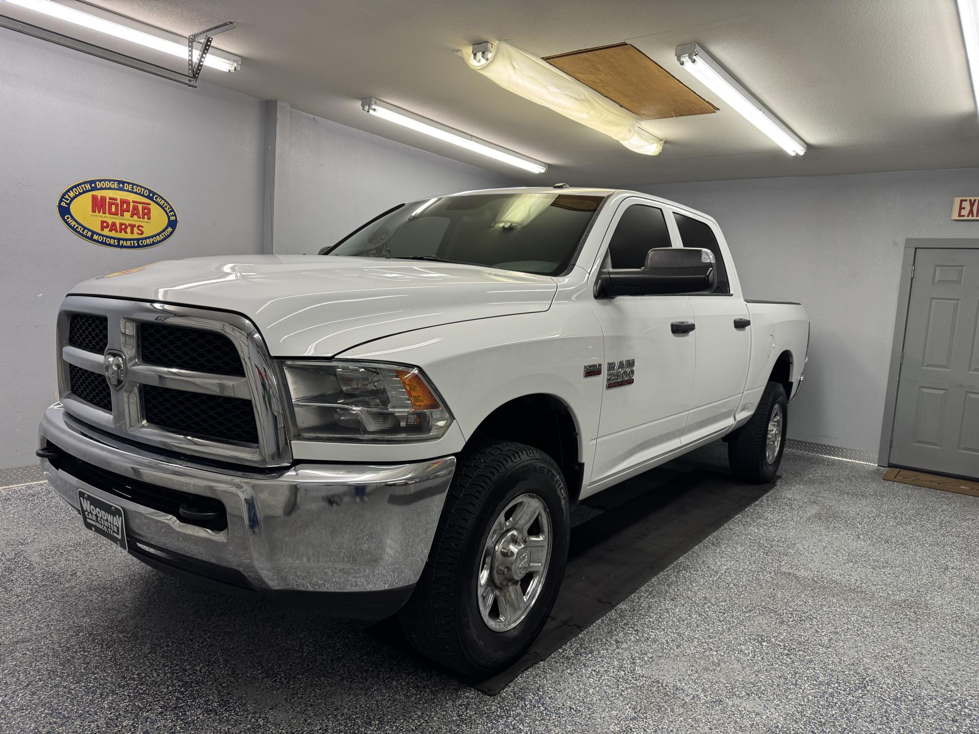 photo of 2014 RAM 2500 Tradesman Crew Cab SWB 4WD