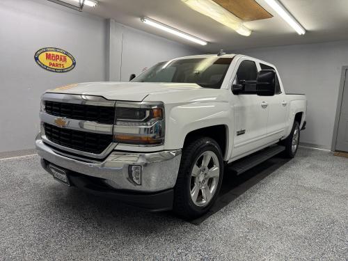 2017 Chevrolet Silverado 1500 LT Crew Cab Extra Clean!!!