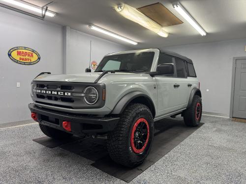 2022 Ford Bronco Big Bend 4-Door 4WD Like New Lots of Extras!!!