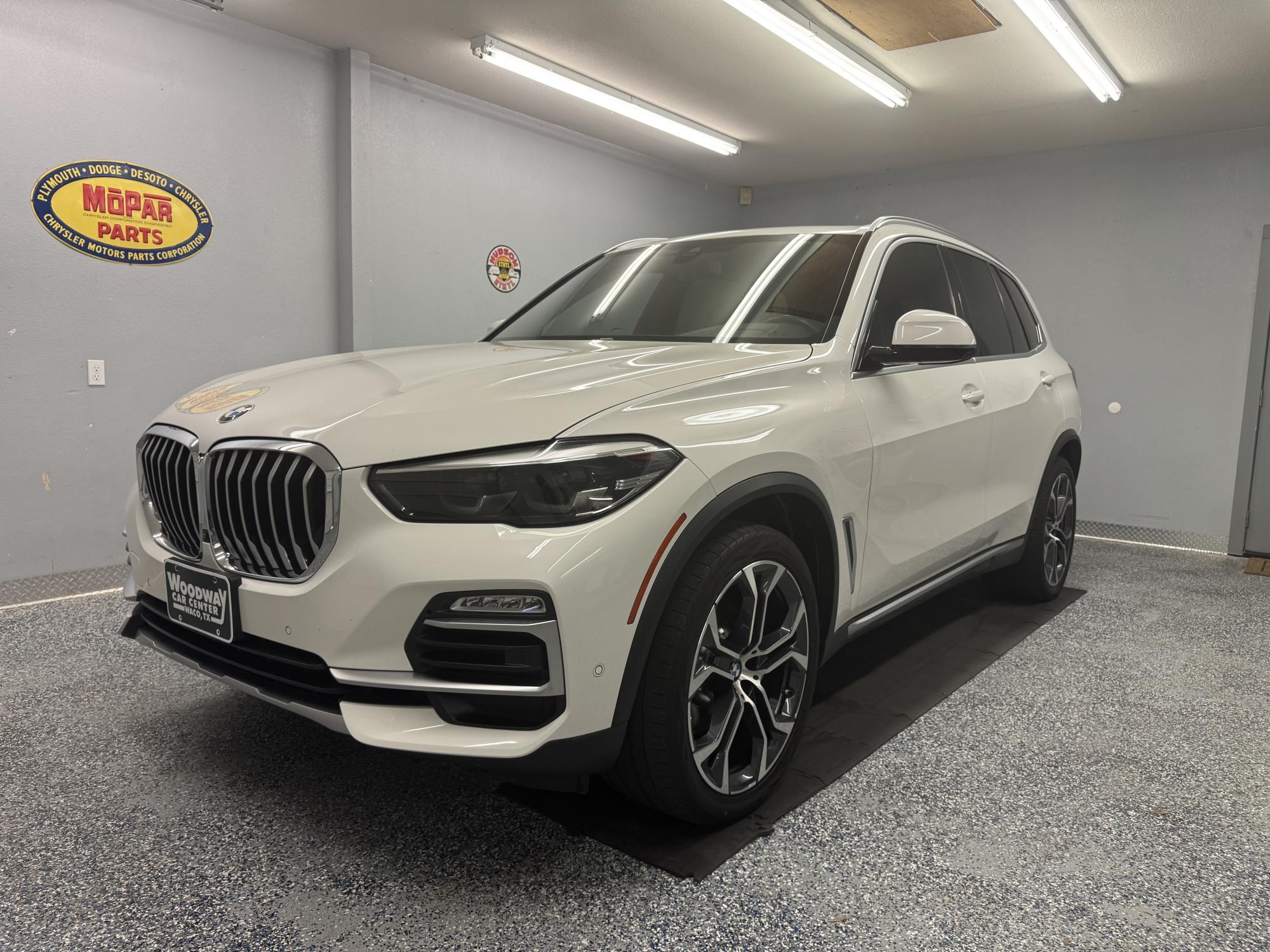 photo of 2020 BMW X5 sDrive40i One Owner Loaded Extra Clean!!!