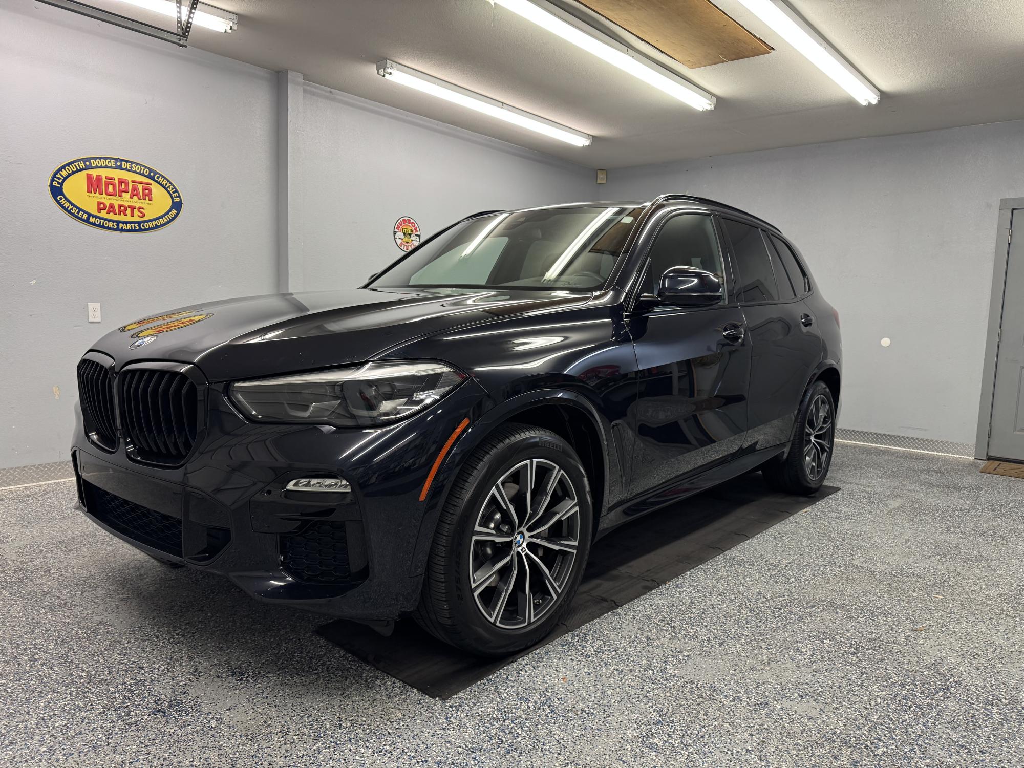 photo of 2020 BMW X5 sDrive40i Msport Package Loaded Extra Clean!!!