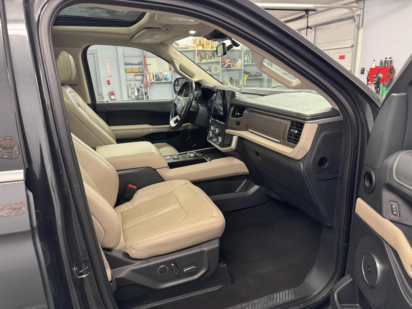 $view_url - Photo#15