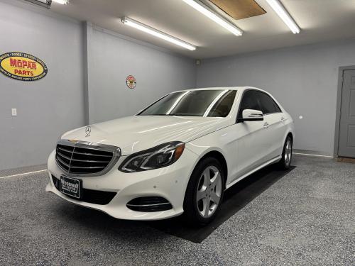 2016 Mercedes-Benz E-Class E350 Sport Sedan Loaded Extra Clean!!!