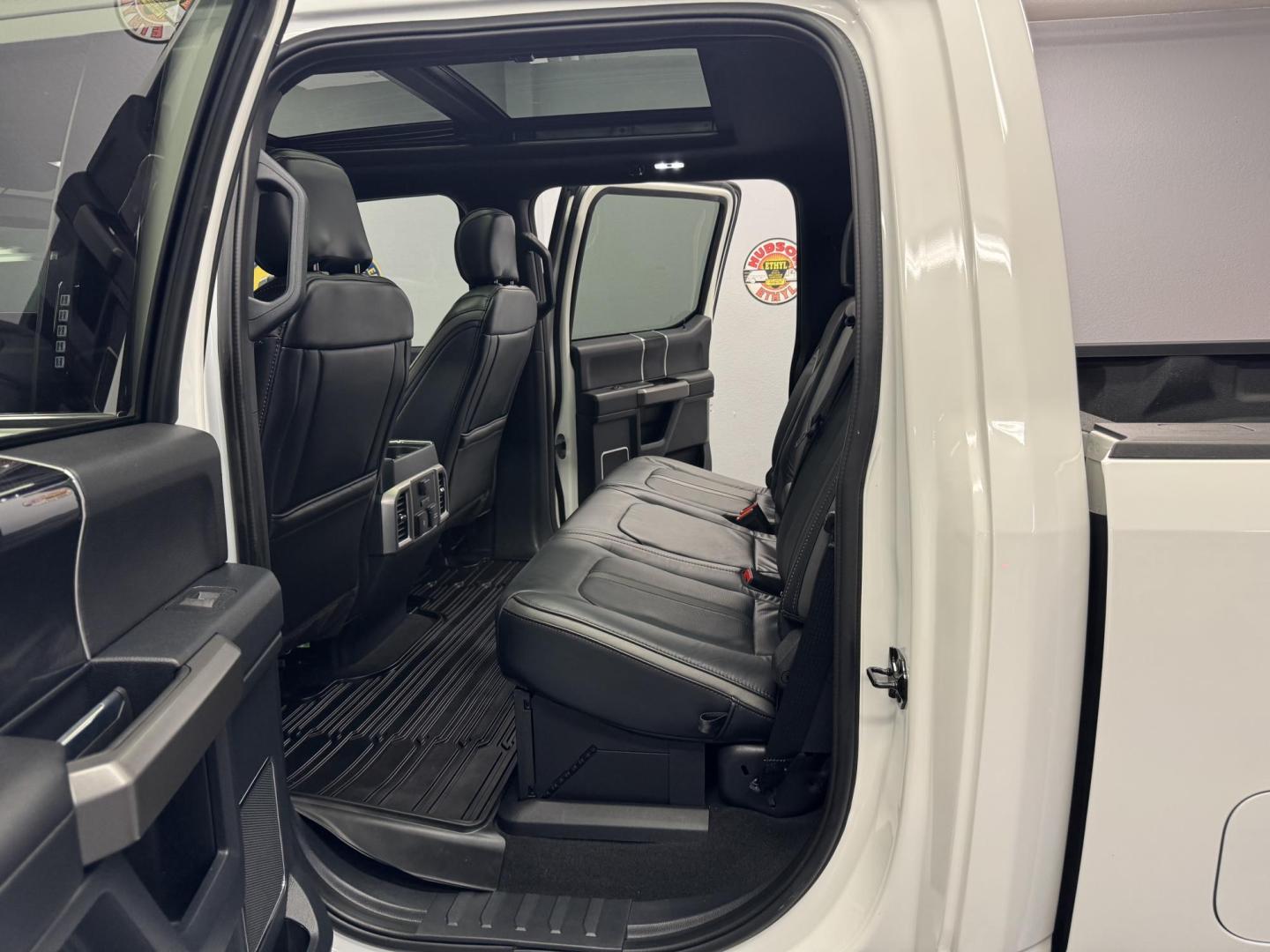 $view_url - Photo#19