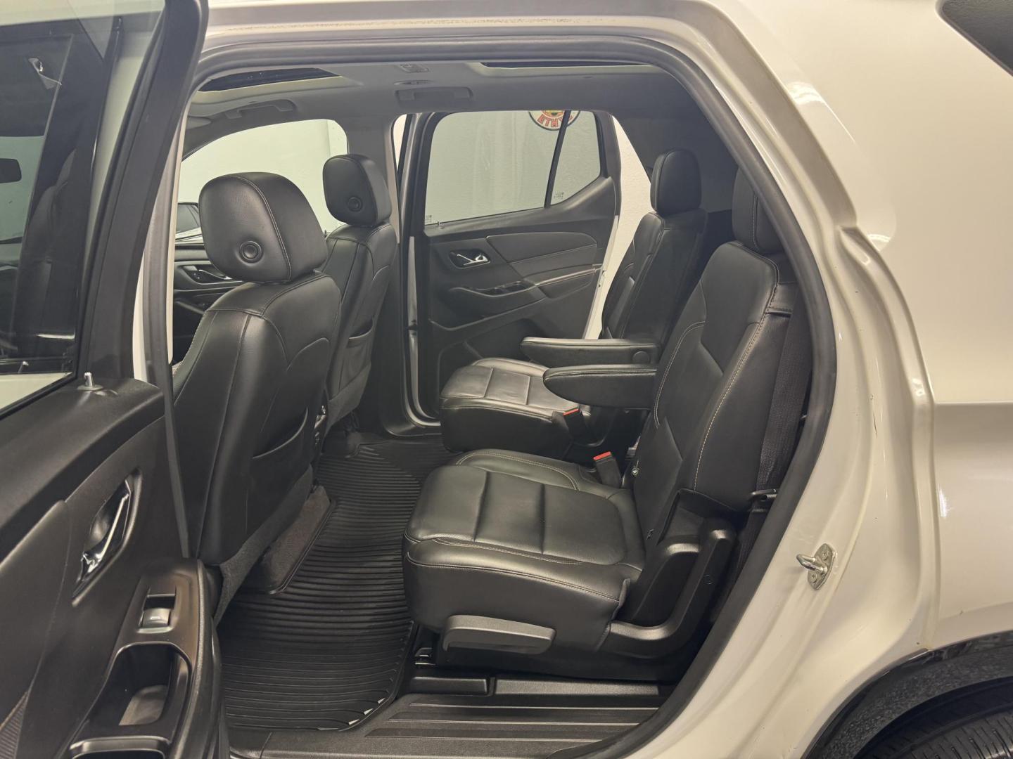 $view_url - Photo#17