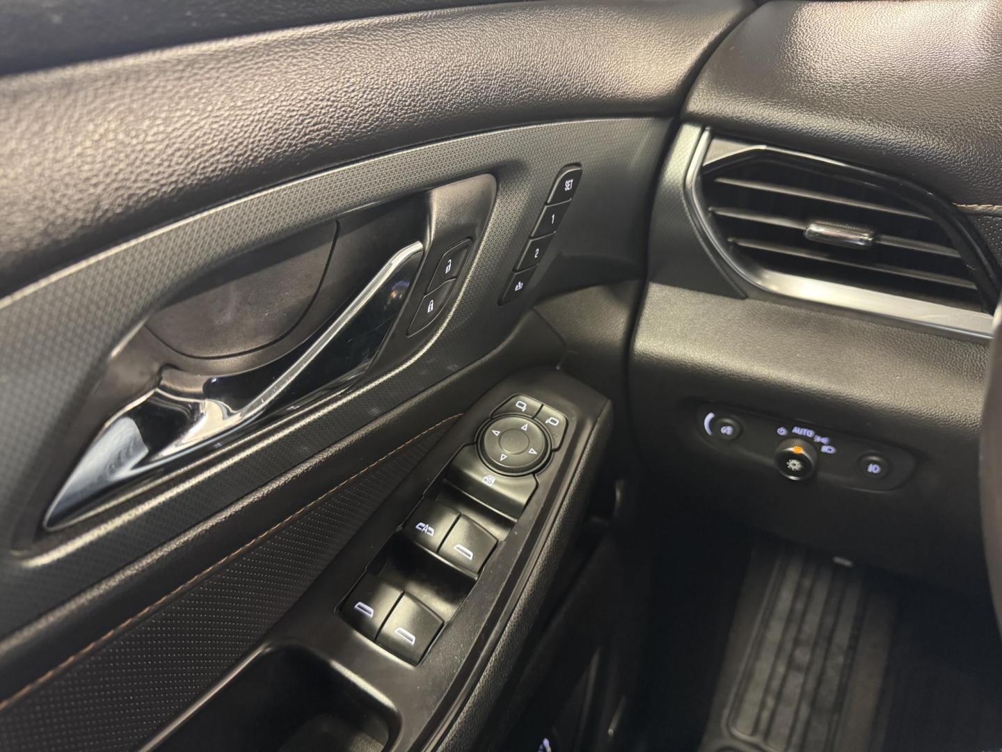 $view_url - Photo#23